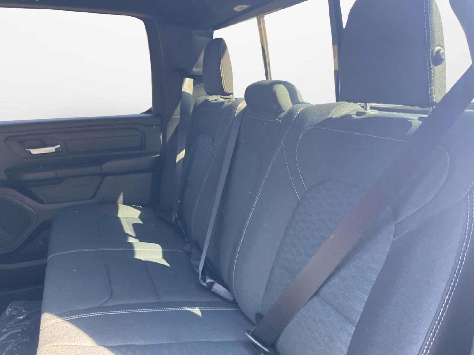 2026 Diamond Black Crystal Pearlcoat Ram 1500 Express 4X4 Truck