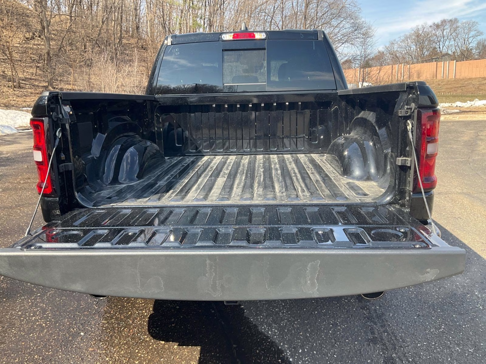 2026 Diamond Black Crystal Pearlcoat Ram 1500 Express 4X4 Truck