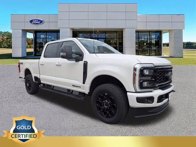 2026 White Metallic Ford Super Duty F-250 SRW LARIAT 4X4 Truck