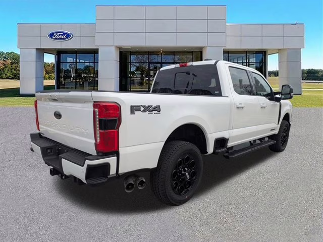 2026 White Metallic Ford Super Duty F-250 SRW LARIAT 4X4 Truck