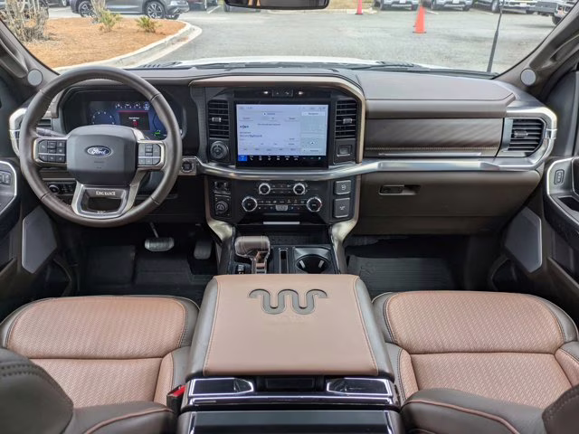 2025 Star White Metallic Tc Ford F-150 King Ranch 4X4 Truck