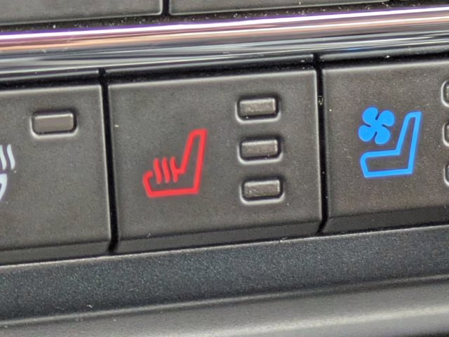 2025 Star White Metallic Tc Ford F-150 King Ranch 4X4 Truck