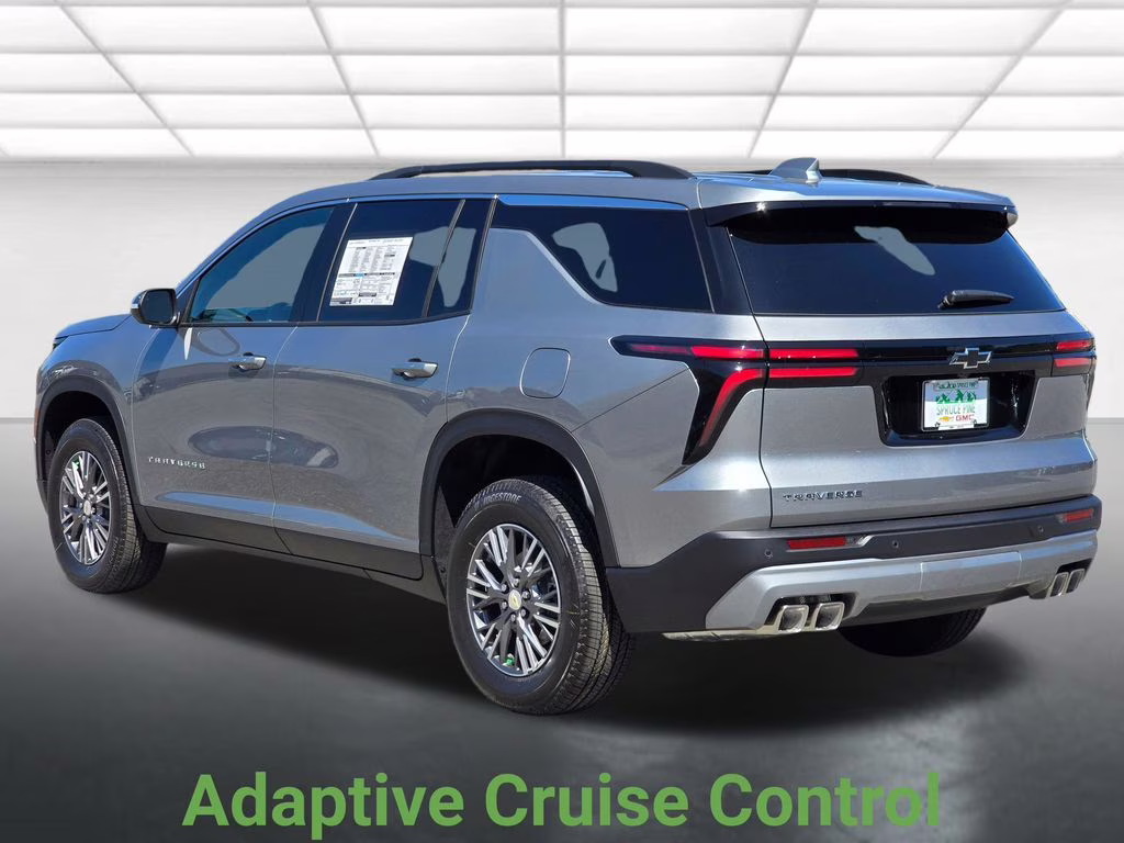 2026 Sterling Gray Metallic Chevrolet Traverse LT FWD SUV