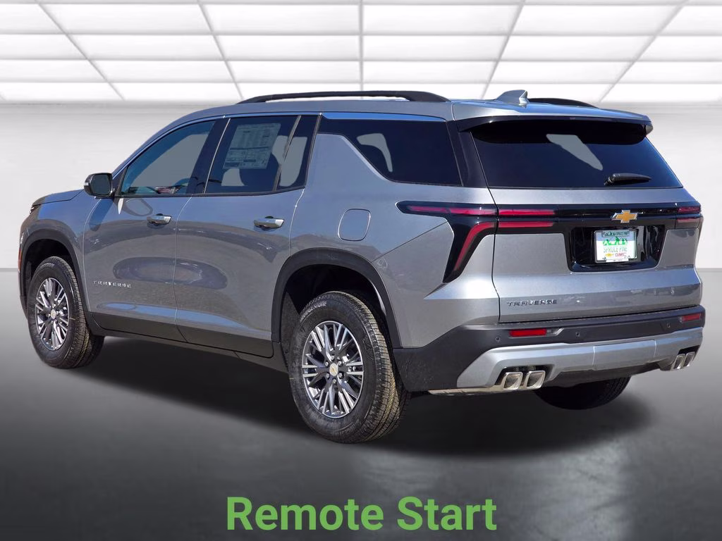2026 Sterling Gray Metallic Chevrolet Traverse LT FWD SUV