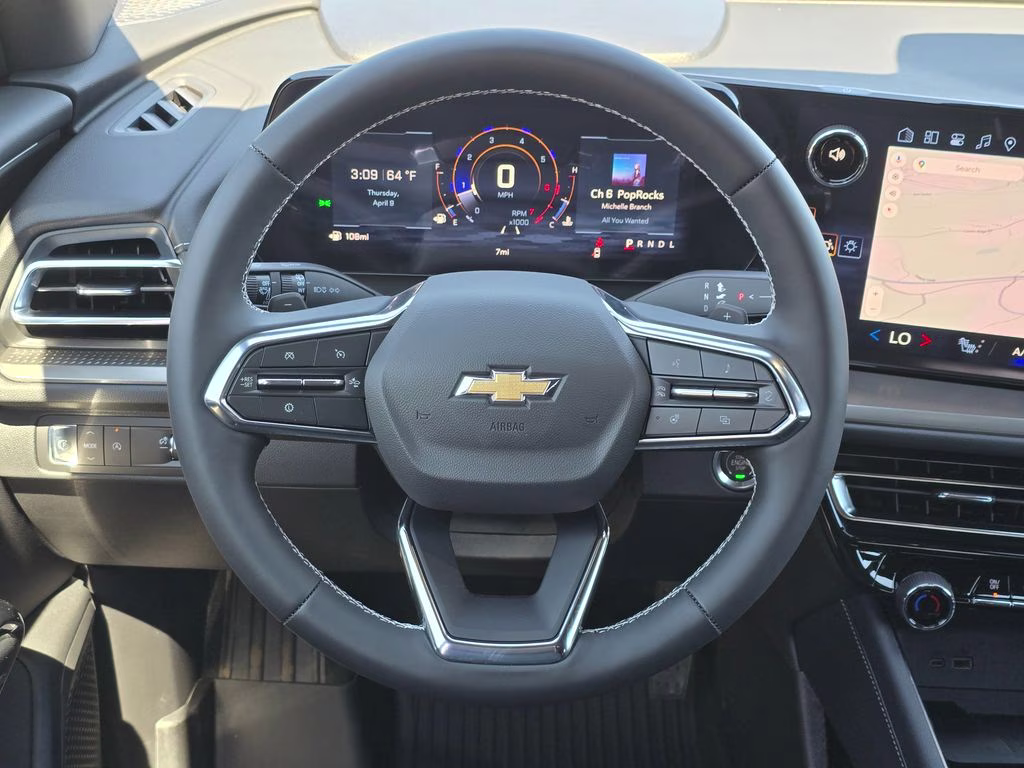 2026 Sterling Gray Metallic Chevrolet Traverse LT FWD SUV