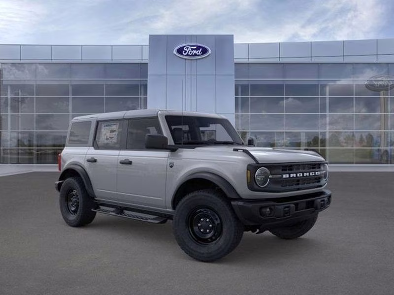 2026 Avalanche Gray Ford Bronco Big Bend 4X4 SUV