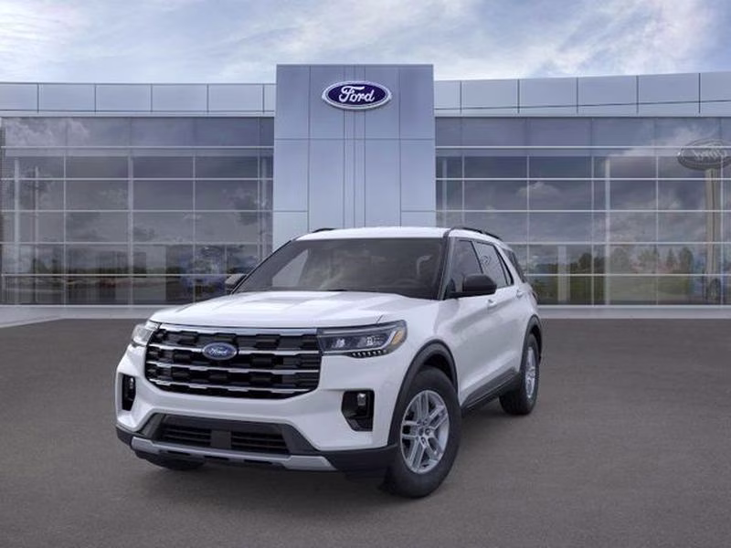 2026 Space White Metallic Ford Explorer Active w/200A Pkg RWD SUV