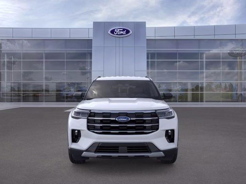 2026 Space White Metallic Ford Explorer Active w/200A Pkg RWD SUV
