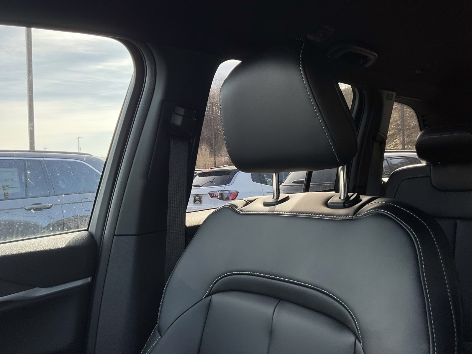 2026 Diamond Black Crystal Pearlcoat Jeep Grand Cherokee Limited 4X4 SUV