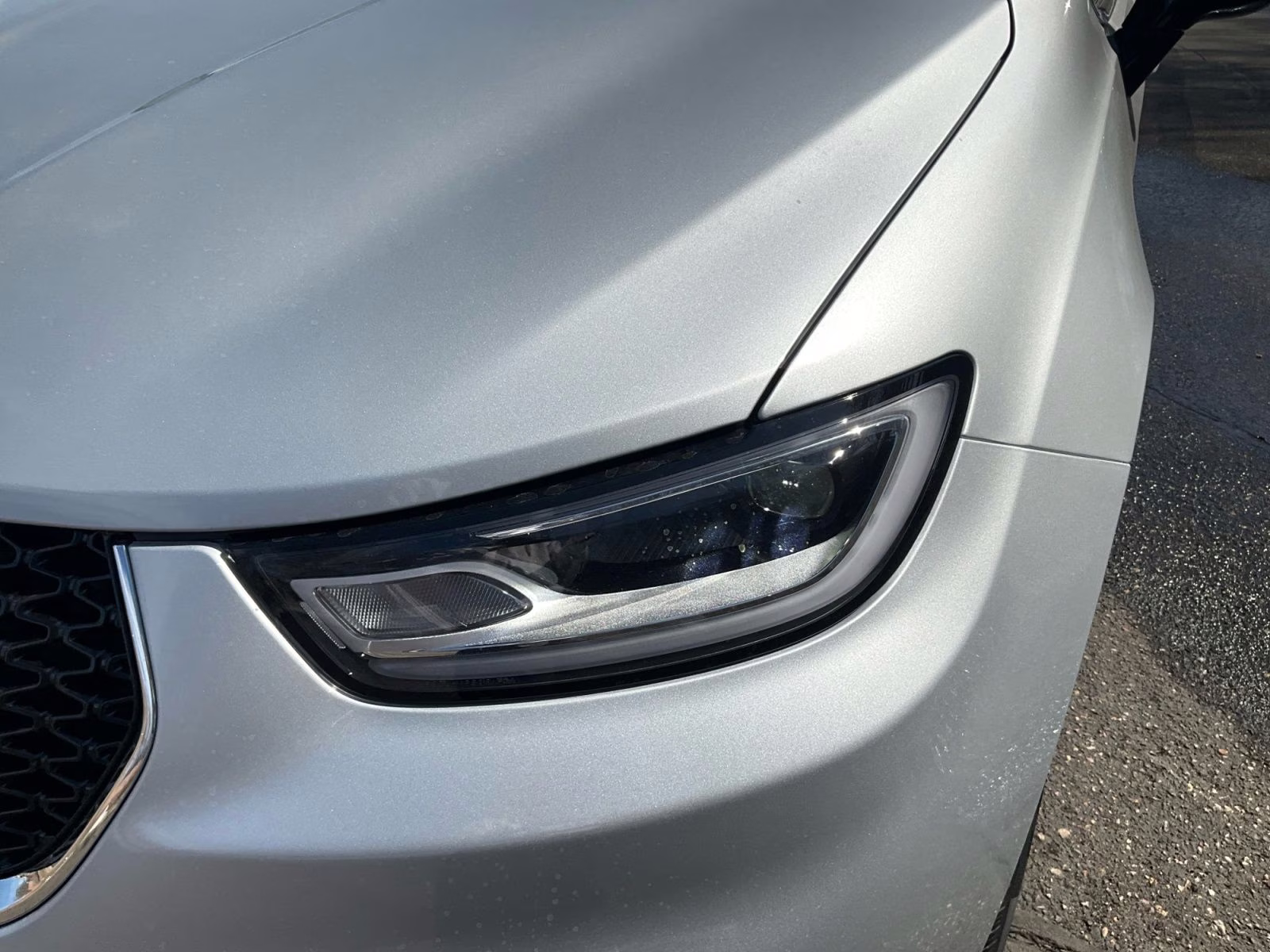 2026 Silver Mist Clearcoat Chrysler Pacifica Select AWD Van