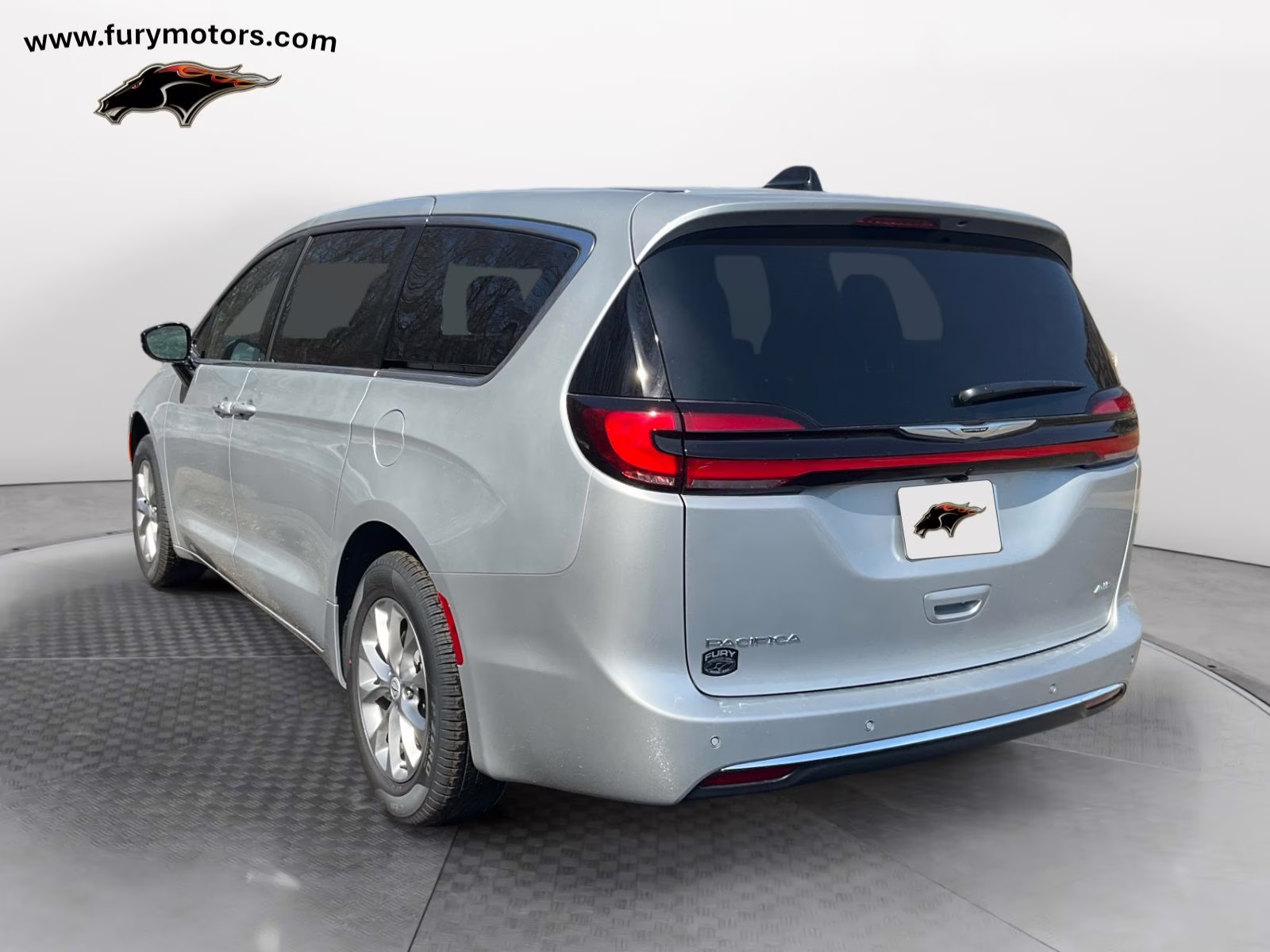 2026 Silver Mist Clearcoat Chrysler Pacifica Select AWD Van
