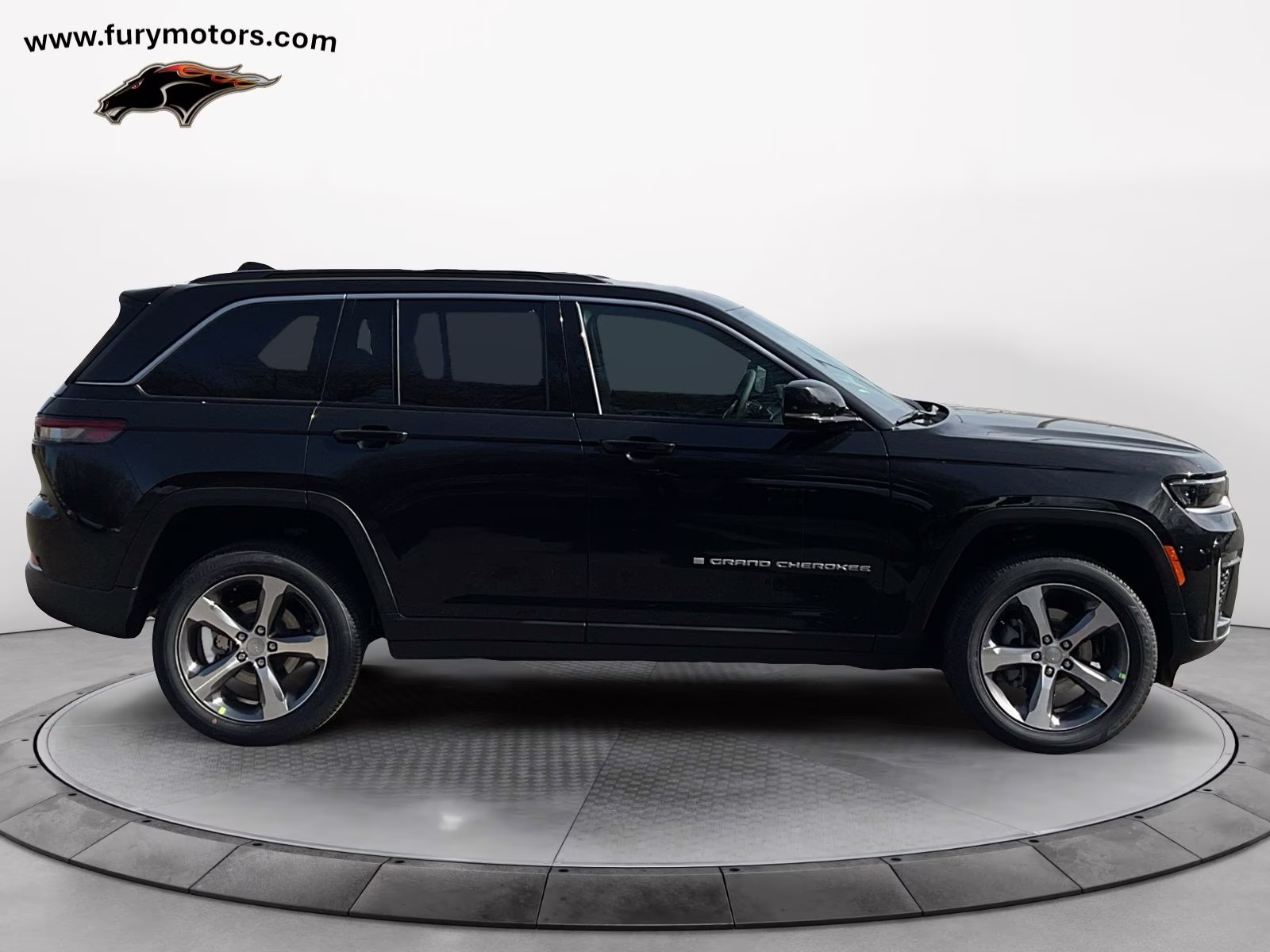 2026 Diamond Black Crystal Pearlcoat Jeep Grand Cherokee Limited 4X4 SUV
