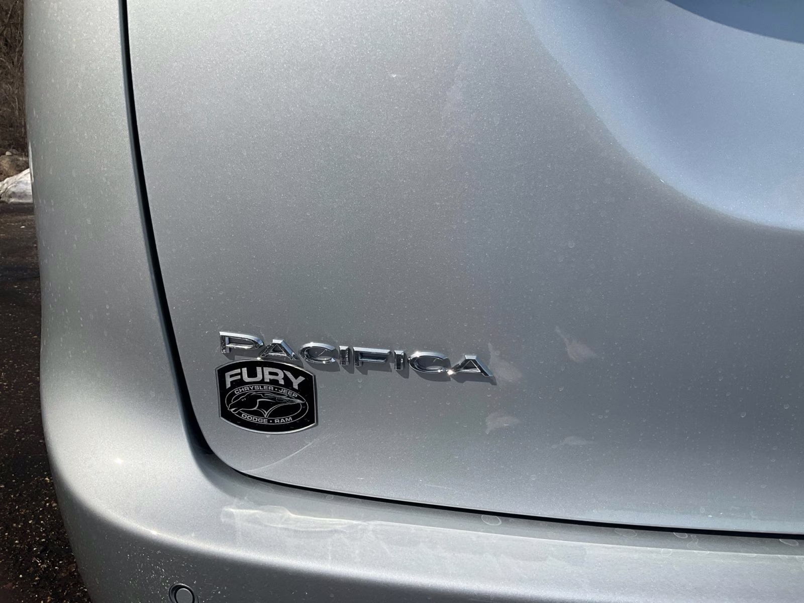 2026 Silver Mist Clearcoat Chrysler Pacifica Select AWD Van