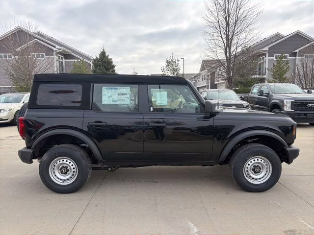 2026 Shadow Black Ford Bronco Base 4X4 SUV