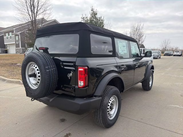2026 Shadow Black Ford Bronco Base 4X4 SUV