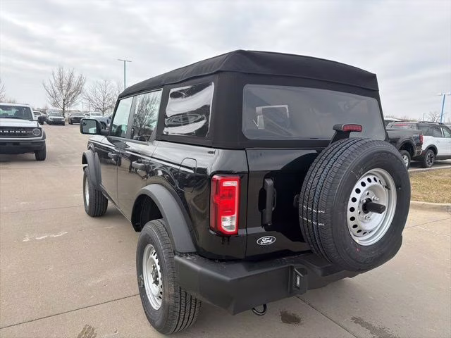 2026 Shadow Black Ford Bronco Base 4X4 SUV