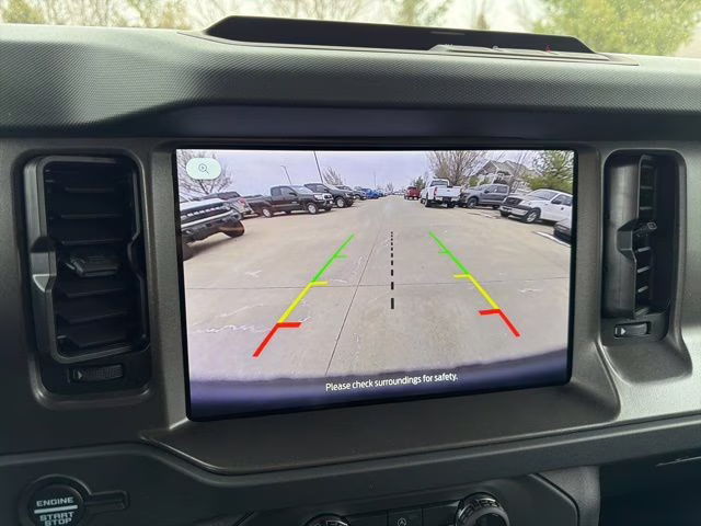 2026 Oxford White Ford Bronco Base 4X4 SUV