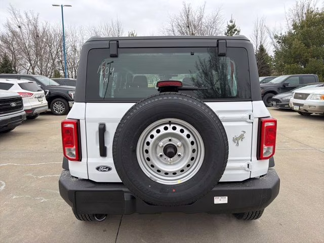 2026 Oxford White Ford Bronco Base 4X4 SUV