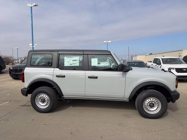 2026 Avalanche Gray Ford Bronco Base 4X4 SUV