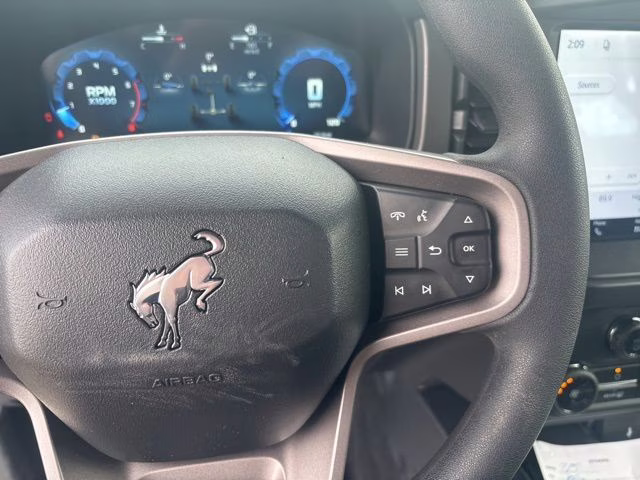 2026 Oxford White Ford Bronco Base 4X4 SUV