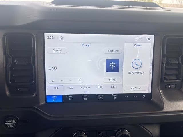 2026 Oxford White Ford Bronco Base 4X4 SUV