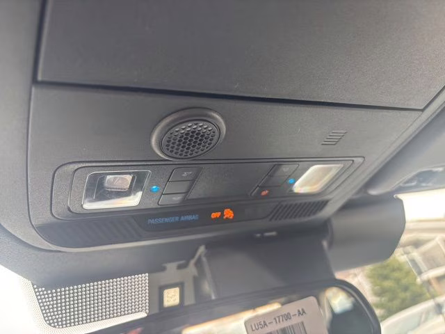 2026 Oxford White Ford Bronco Base 4X4 SUV