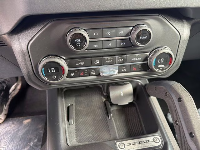 2026 Shadow Black Ford Bronco Outer Banks 4X4 SUV