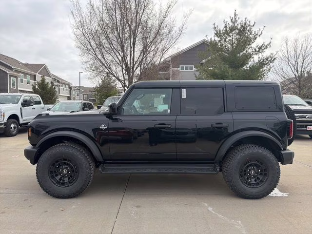 2026 Shadow Black Ford Bronco Outer Banks 4X4 SUV
