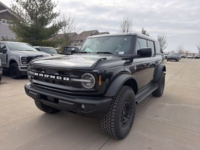 2026 Shadow Black Ford Bronco Outer Banks 4X4 SUV
