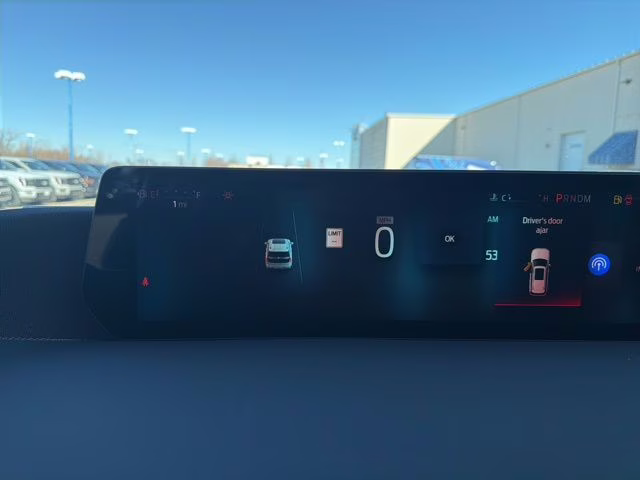 2026 Star White Metallic Tri-Coat Ford Expedition Platinum 4X4 SUV