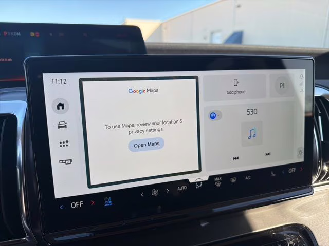 2026 Star White Metallic Tri-Coat Ford Expedition Platinum 4X4 SUV