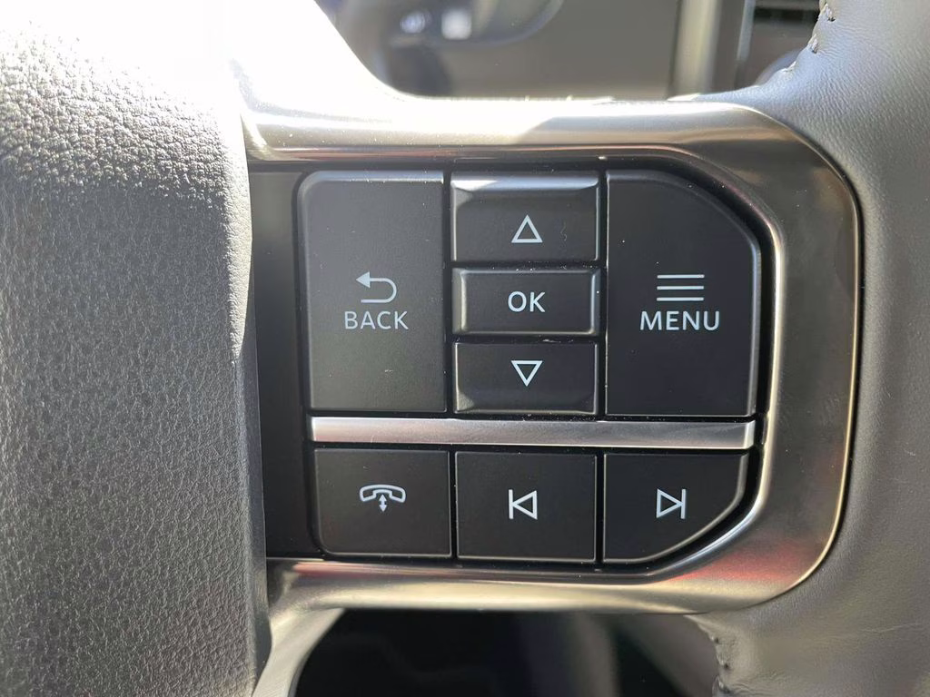 2026 Star White Metallic Tri-Coat Ford Super Duty F-350 DRW Platinum 4X4 Truck