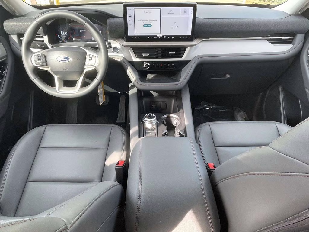 2026 Black Metallic Ford Explorer Active RWD SUV