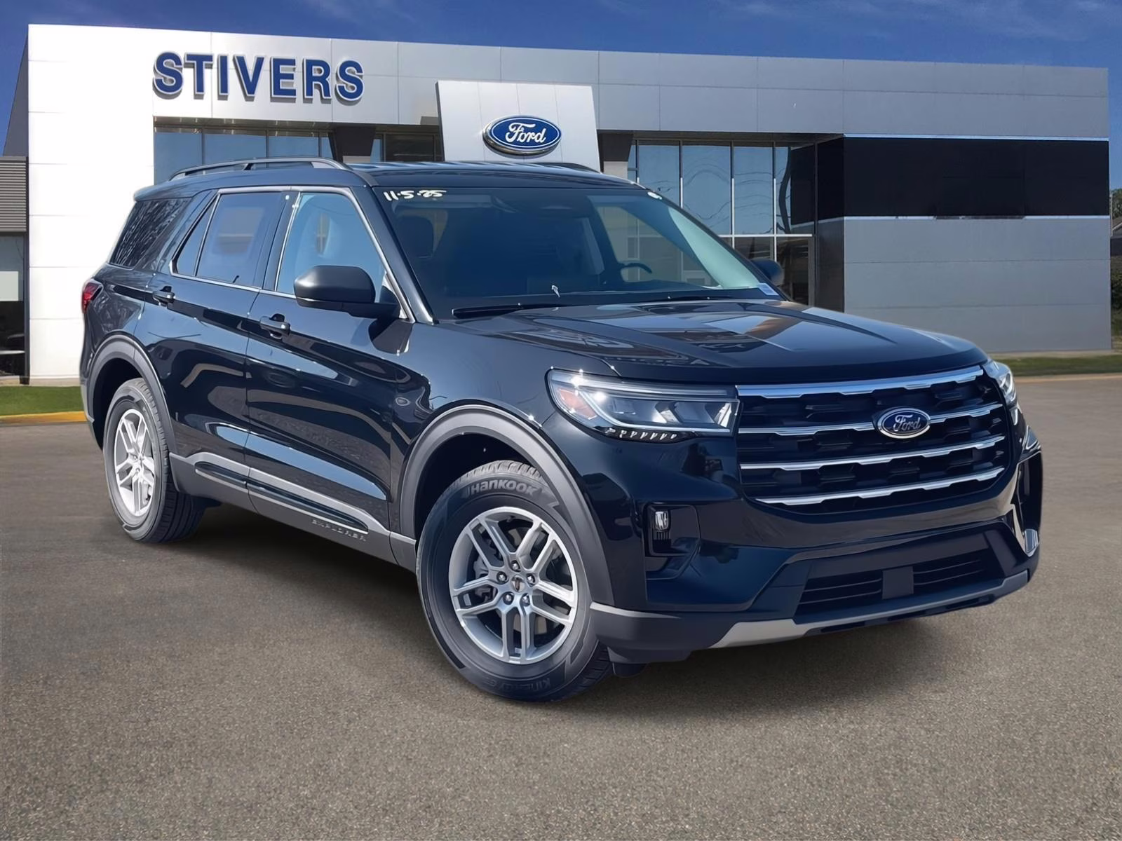 2026 Black Metallic Ford Explorer Active RWD SUV