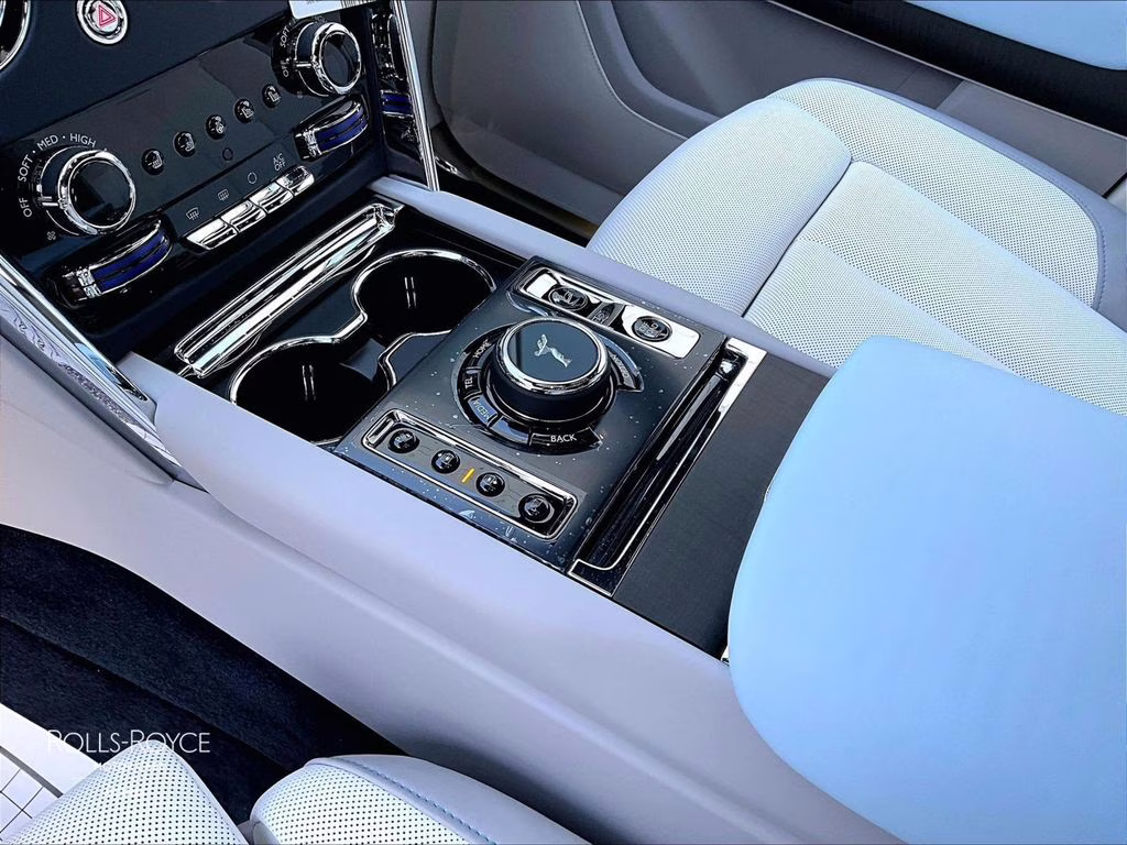 2026 Tempest Gray Rolls-Royce Cullinan AWD SUV