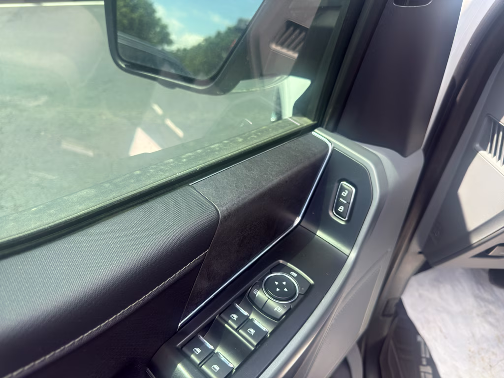 2024 Oxford White Ford F-150 XLT 4X4 Truck