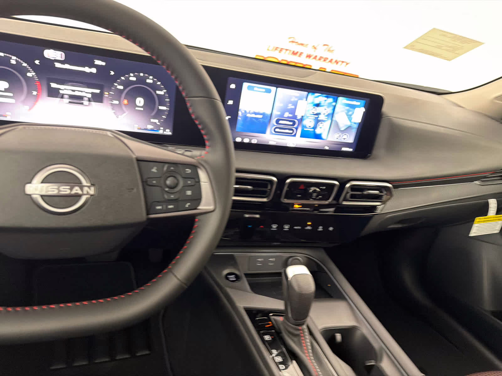 2026 Aspen White Tricoat/Super Black Nissan Sentra SR FWD Sedan