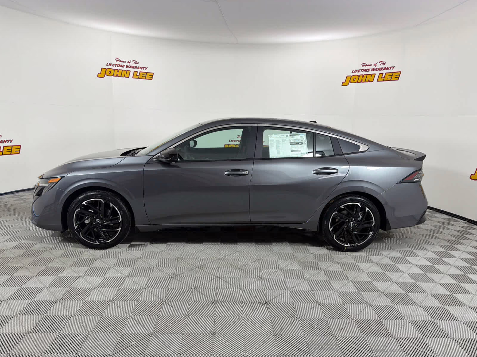 2026 Gun Metallic Nissan Sentra SR FWD Sedan