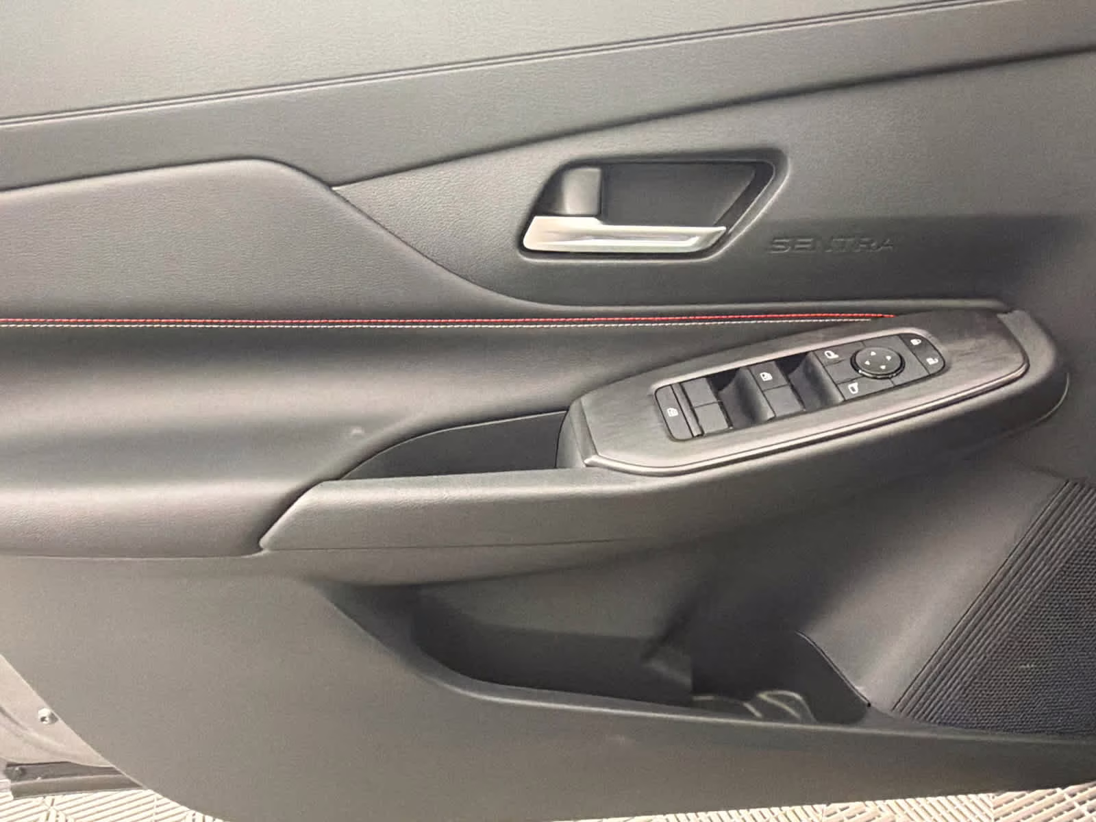 2026 Gun Metallic Nissan Sentra SR FWD Sedan