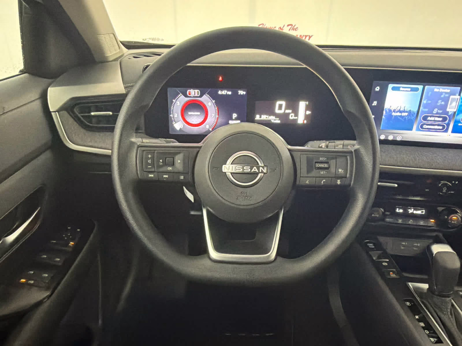 2026 Aspen White Tricoat/Super Black Nissan Kicks SV FWD SUV