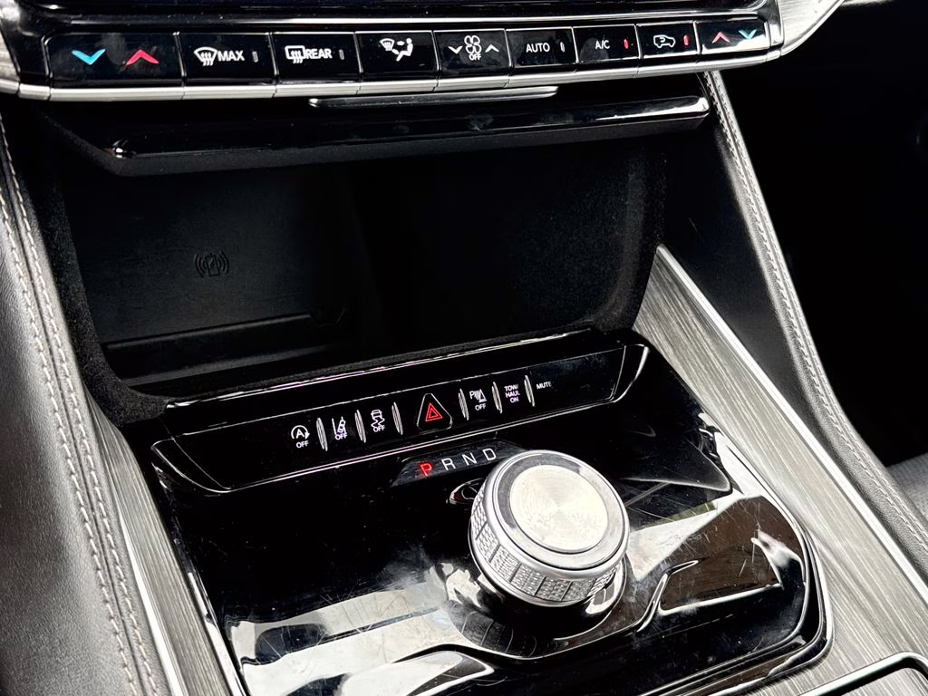 2024 Baltic Gray Metallic Clearcoat Jeep Wagoneer L Series II RWD SUV