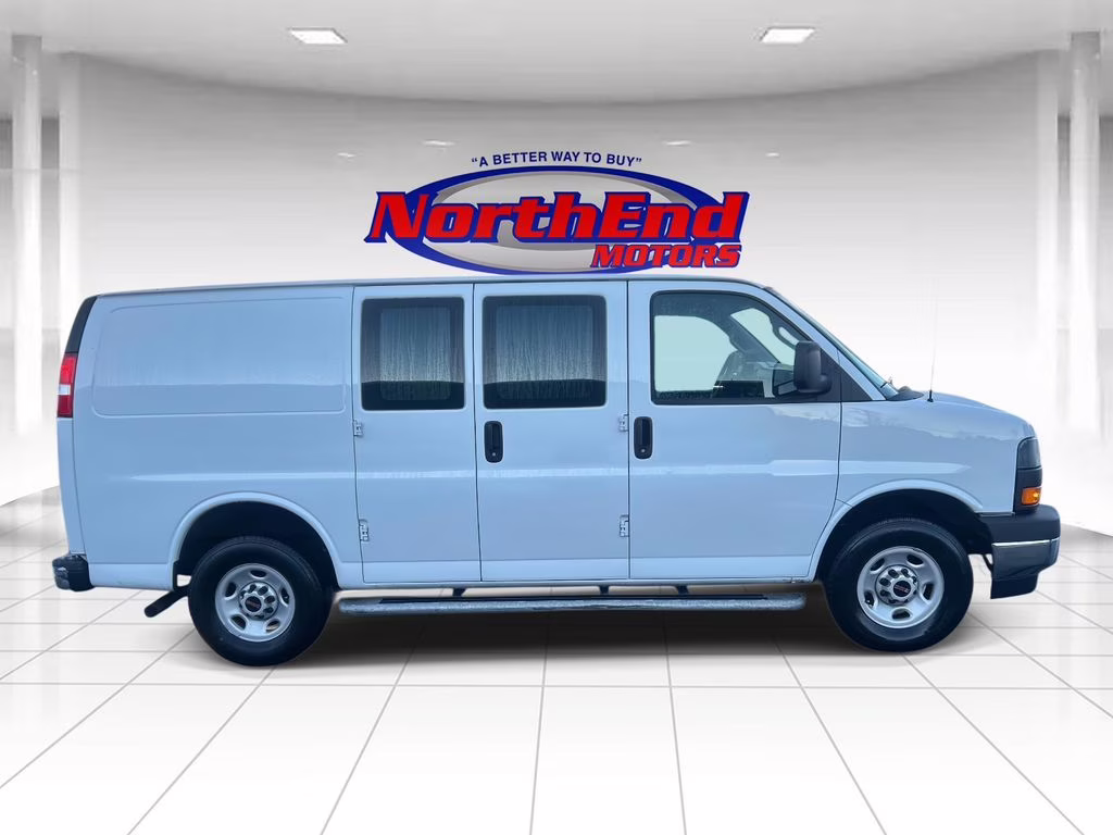 2024 Summit White GMC Savana 2500 Work Van RWD Van