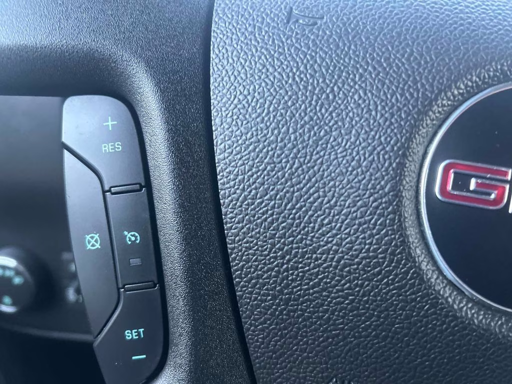 2024 Summit White GMC Savana 2500 Work Van RWD Van