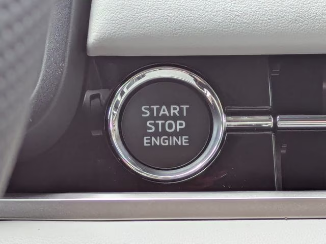 2026 Moonstone Gray Metallic Mitsubishi Outlander SE FWD SUV