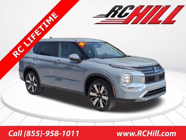 2026 Moonstone Gray Metallic Mitsubishi Outlander SE FWD SUV