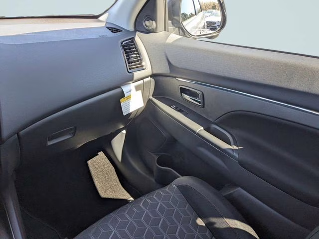 2026 Mercury Gray Metallic Mitsubishi Outlander Sport 2.0 LE 4X4 SUV