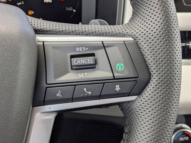 2026 Moonstone Gray Metallic Mitsubishi Outlander SE FWD SUV