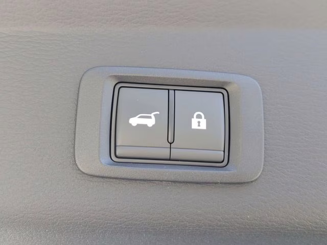 2026 Moonstone Gray Metallic Mitsubishi Outlander SE FWD SUV