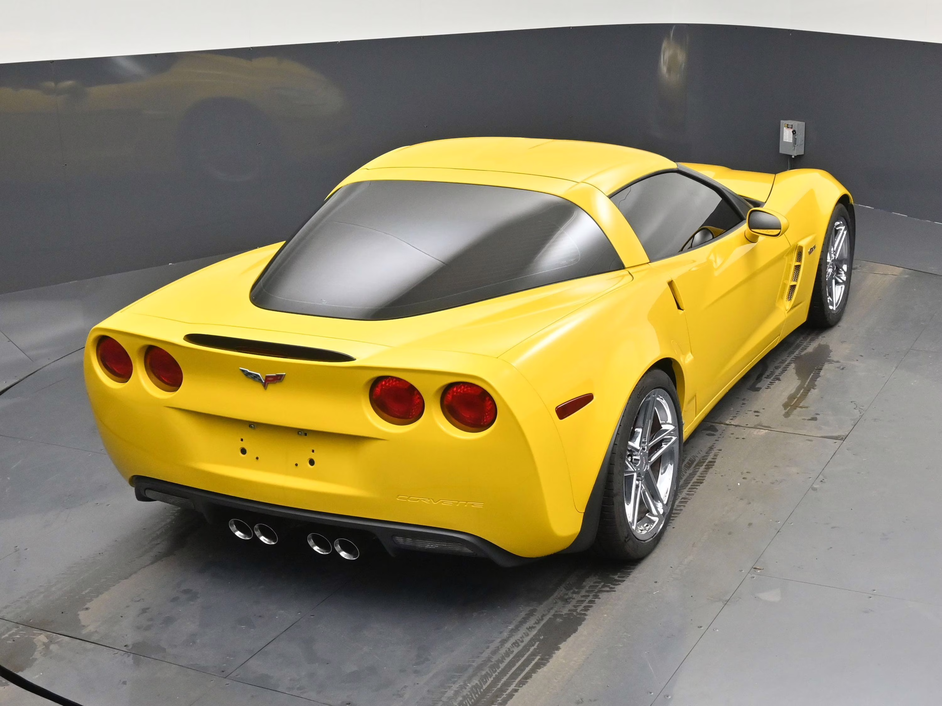 2006 Velocity Yellow Tintcoat Chevrolet Corvette Z06 RWD Coupe