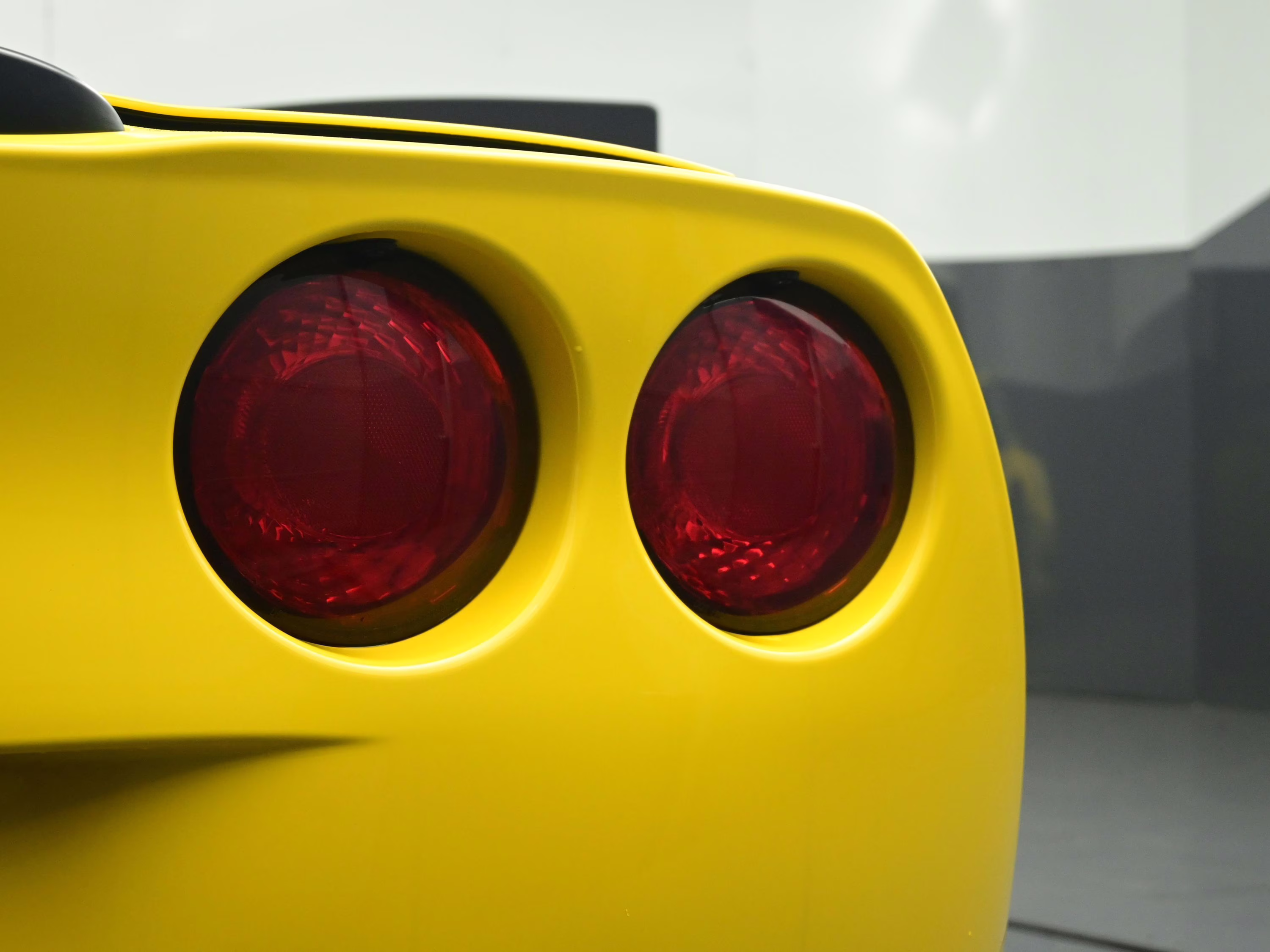 2006 Velocity Yellow Tintcoat Chevrolet Corvette Z06 RWD Coupe